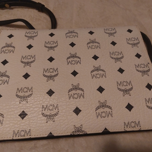 Vintage MCM Crossbody - Picture 11 of 16